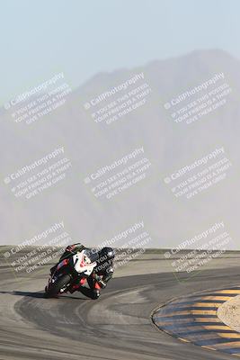 media/Jan-09-2025-Racers Edge (Thu) [[9e316ffd38]]/3-B Group/Session 4 (Turn 12 The Slide)/